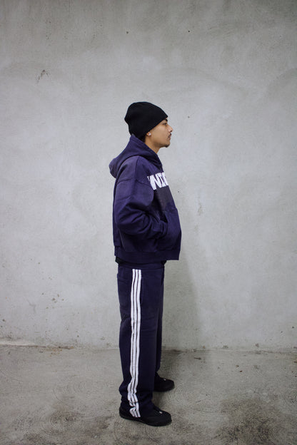 NAVY BLUE PAIN SWEATS