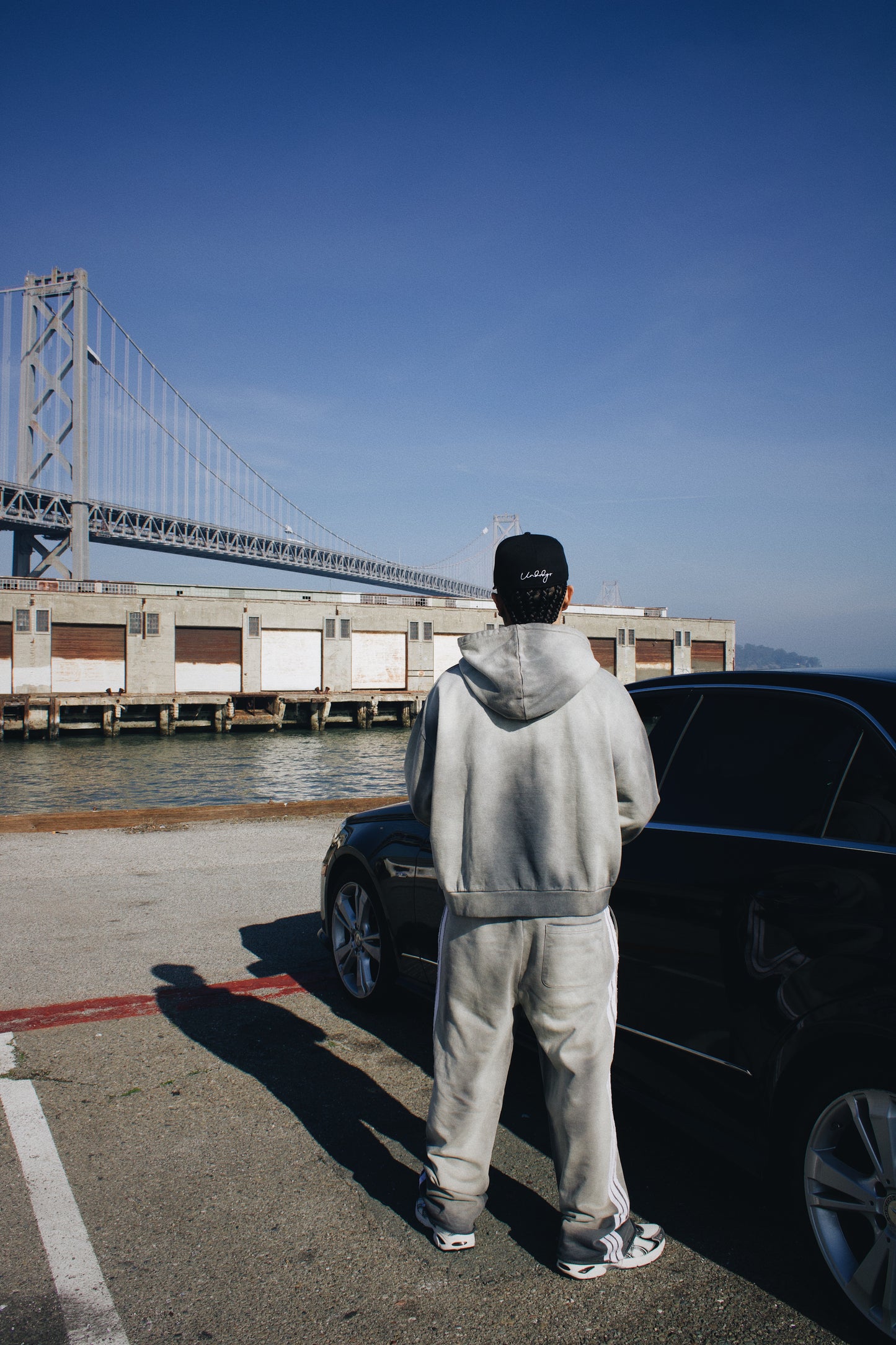 GREY PAIN ZIP-UP HOODIE