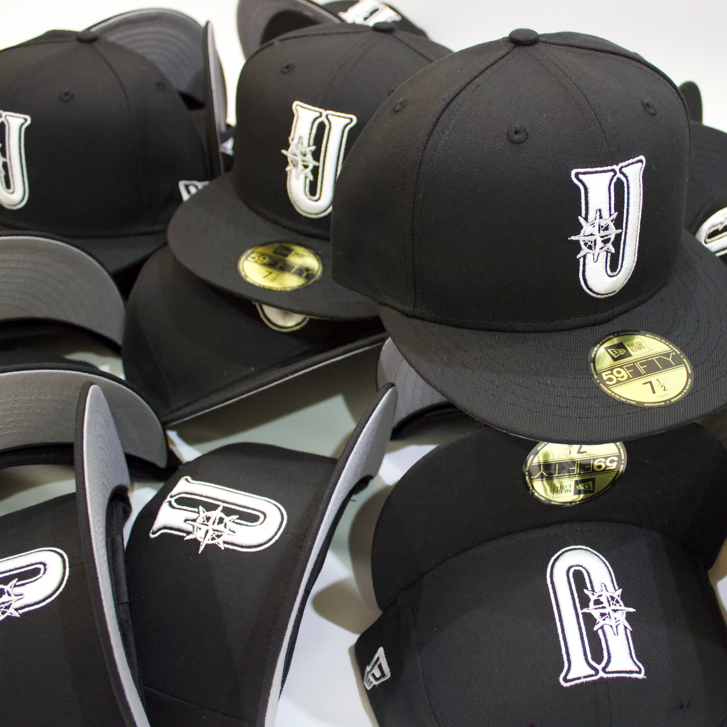 UNDRDGS FITTED HAT